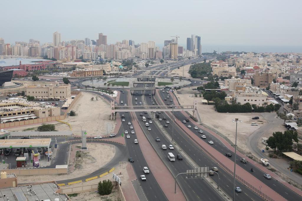 Continental Suite Salmiya Kültér fotó