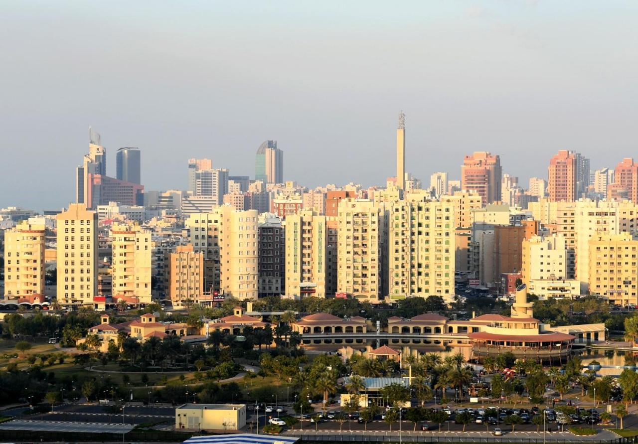 Continental Suite Salmiya Kültér fotó